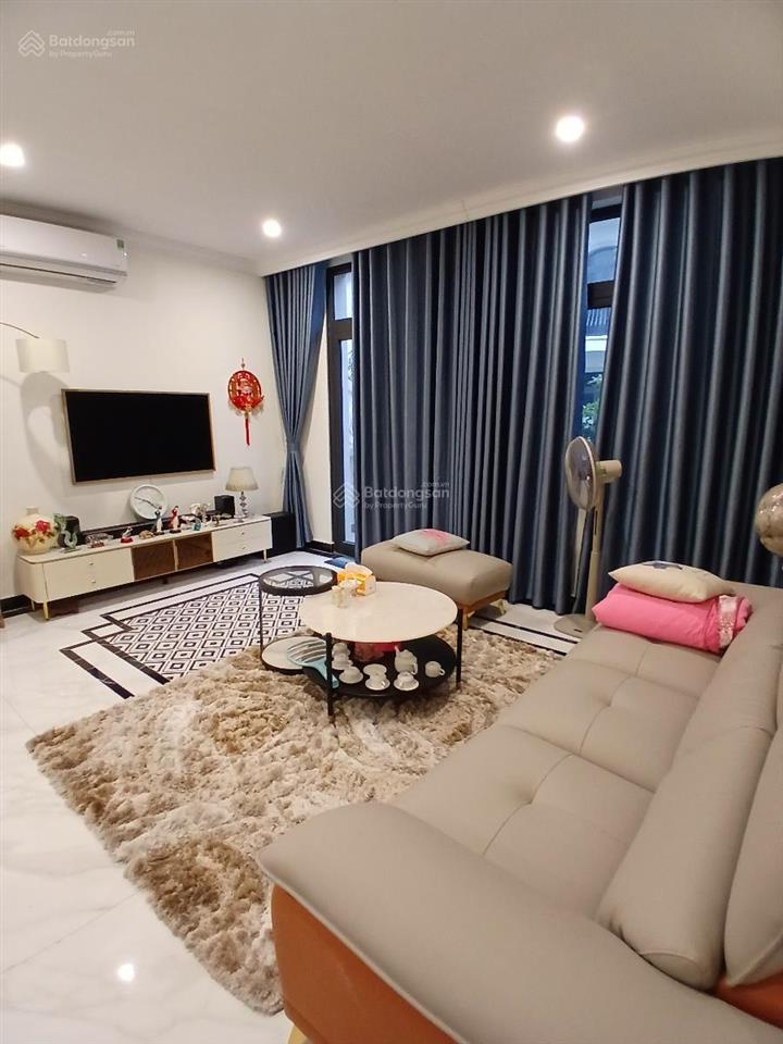 Bán nhà kđt định công  hoàng mai  vỉa hè  ô tô tránh. dt 69m2 x 5 tầng. giá 22.8 tỷ
