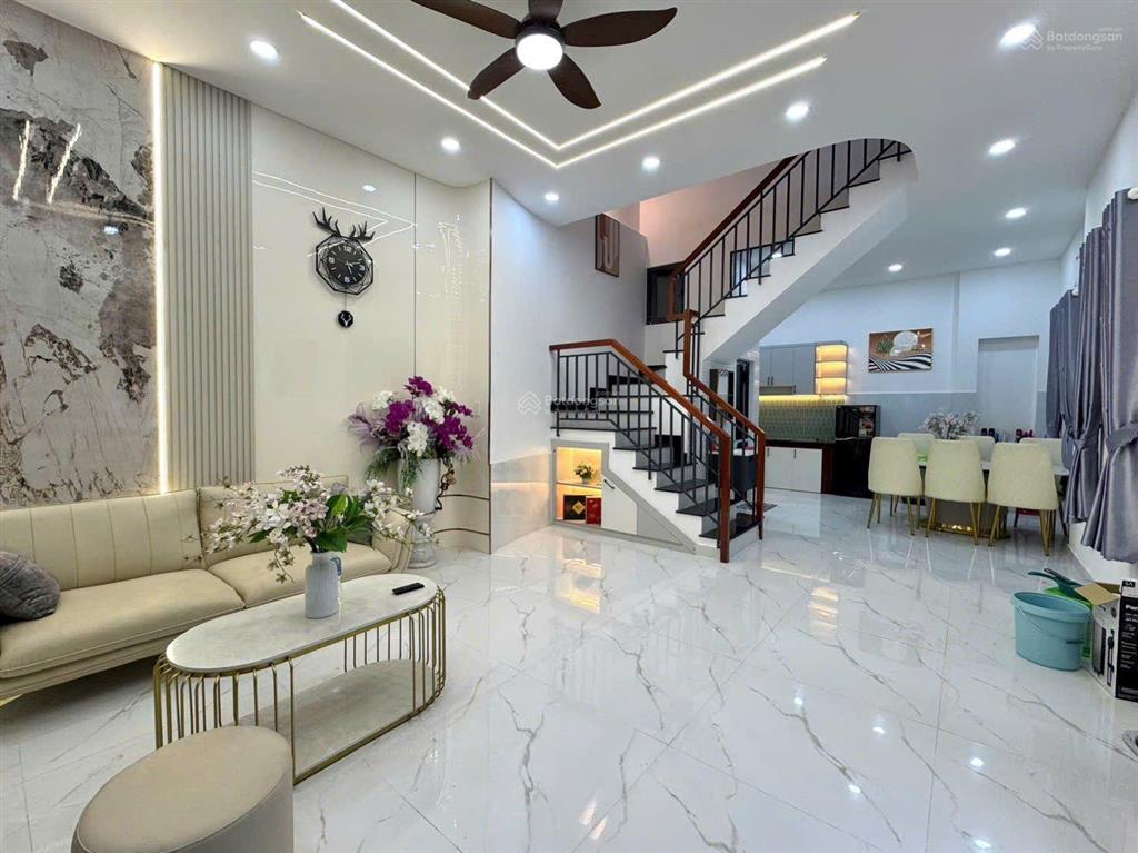 Địa thế vàng lô góc 2 mặt tiền view công viên | nhà nguyễn oanh 79m, sổ hồng chuẩn chỉnhhxt 16 chổ