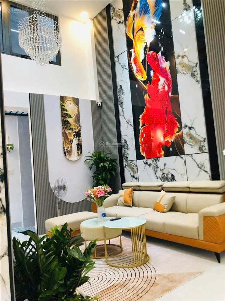 Nhà mới cao cấp hẻm xe hơi 8m cách mặt tiền nguyễn ảnh thủ chỉ 50m 5 tầng 5,x tỷ bán gấp!