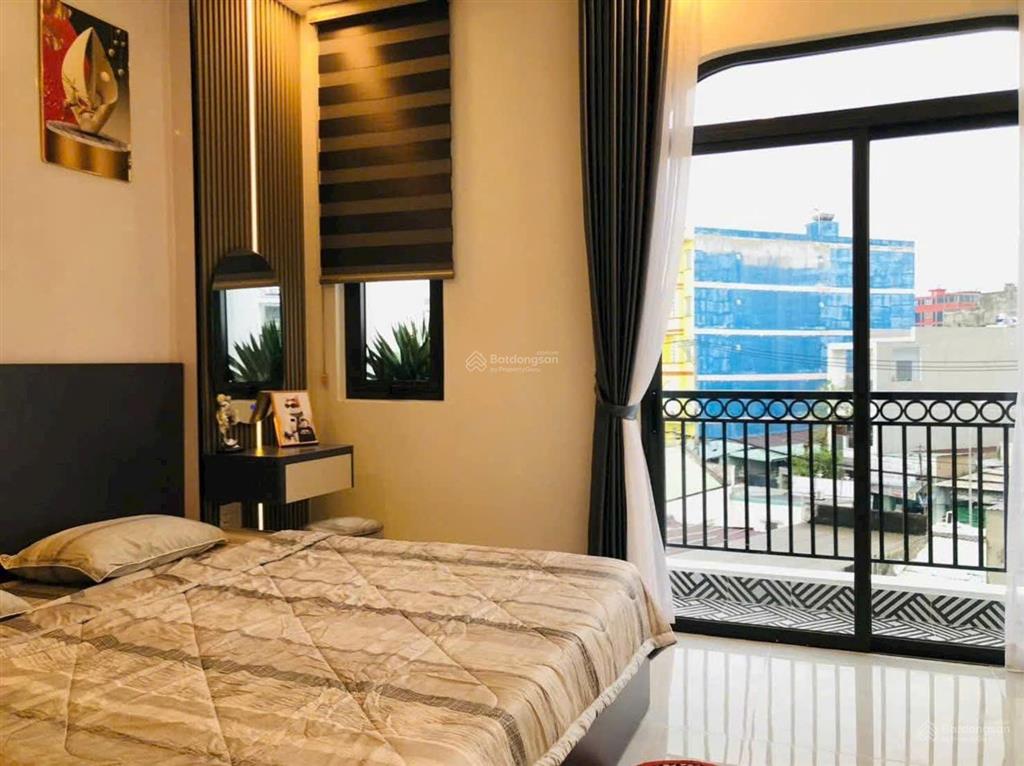 Nhà mới cao cấp hẻm xe hơi 8m cách mặt tiền nguyễn ảnh thủ chỉ 50m 5 tầng 5,x tỷ bán gấp!