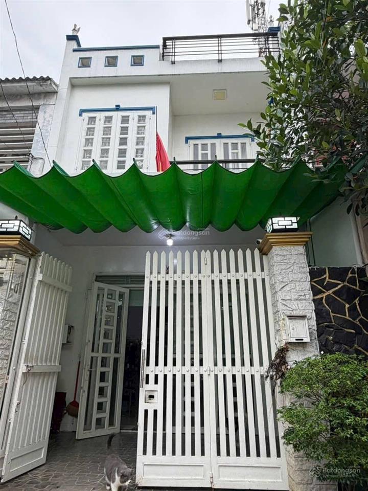 Nhà sát mặt tiền lê thị riêng  hẻm 10m xe hơi tránh  5x20m 4pn  chỉ 4,5 tỷ tl