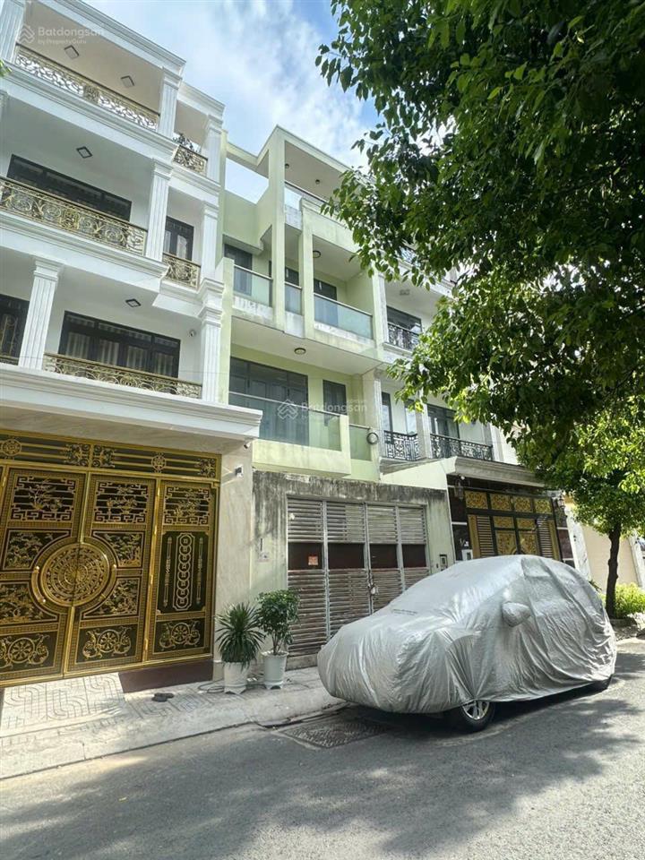 Cần bán gấp nhà hiệp thành city, giá chỉ 7.9 tỷ