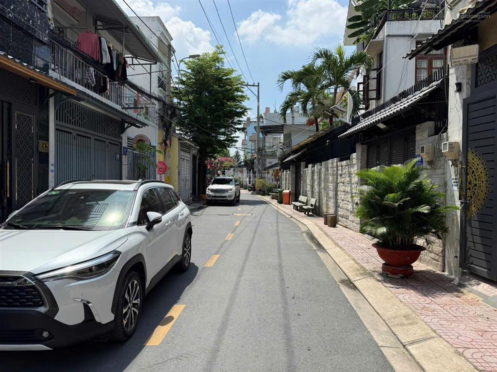 Cách siêu thị mega chỉ 1km bán nhà mặt tiền tân thới hiệp 80m² kinh doanh sầm uất chỉ 8.x tỷ
