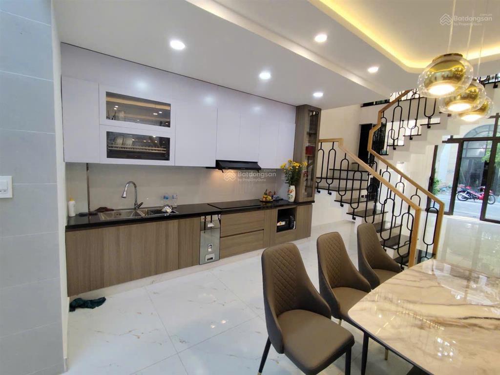 Nhà mới cao cấp trục thạnh lộc 16 vip nhà 5 tầng tặng full nội thất chỉ 7 tỷ