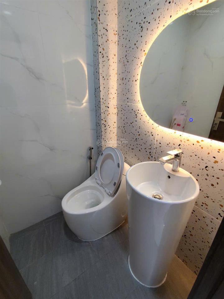 Nhà mới cao cấp trục thạnh lộc 16 vip nhà 5 tầng tặng full nội thất chỉ 7 tỷ