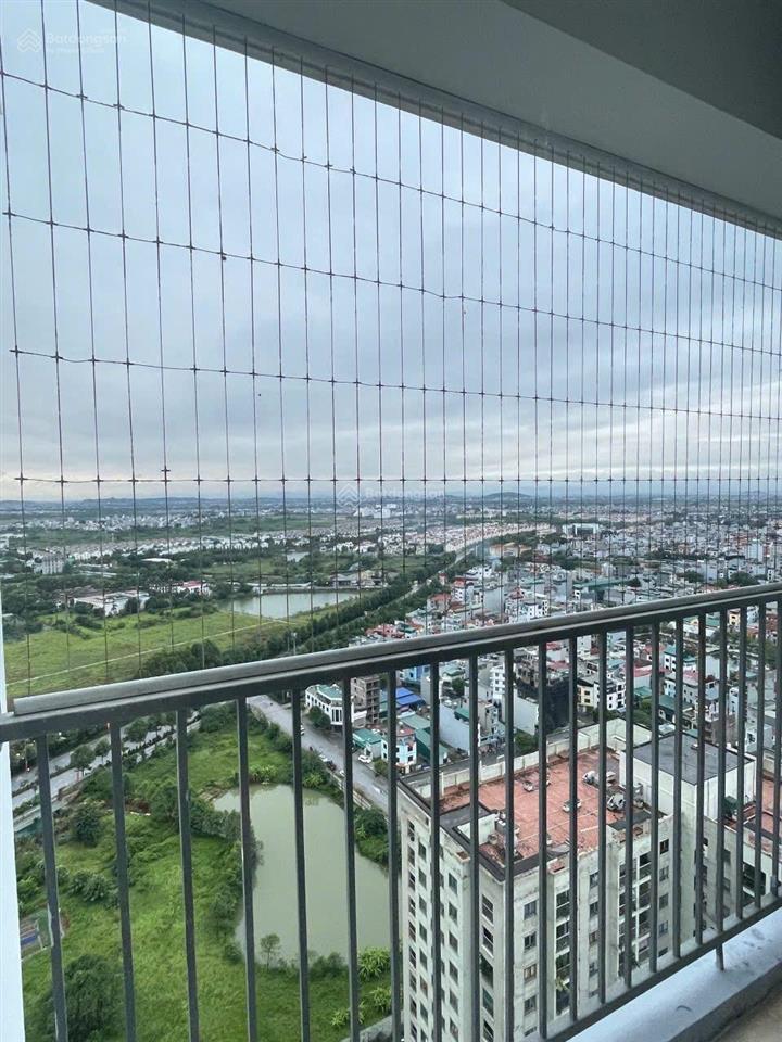 Chính chủ bán gấp căn góc 2n, 2vs toà 32t golden an khánh 66m2 sẵn sổ chủ nhà giảm giá cực sâu