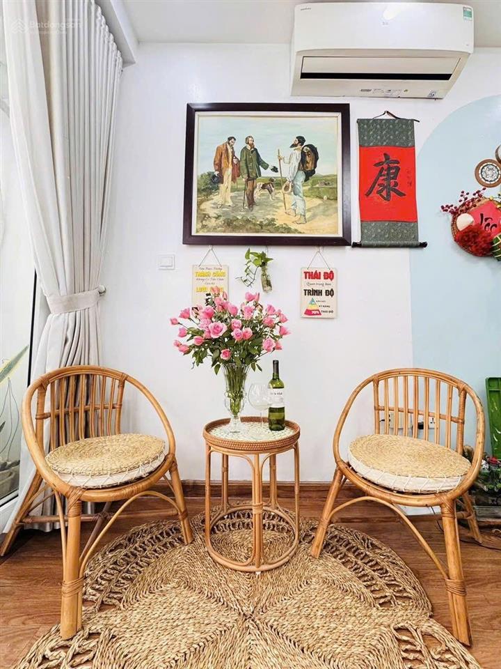Chính chủ bán gấp căn 3pn toà gemek2 lê trọng tấn 89m2 căn góc thoáng, sẵn sổ, nội thất mới, ở ngay