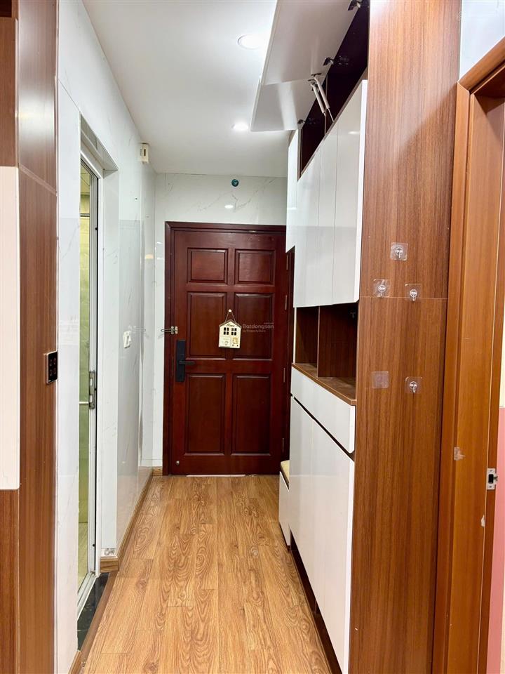 Chính chủ cần bán cực gấp cắt lỗ giảm sâu căn 66m2 2pn2vs toà gemek 2 giá chỉ 4 tỷ full đồ đẹp