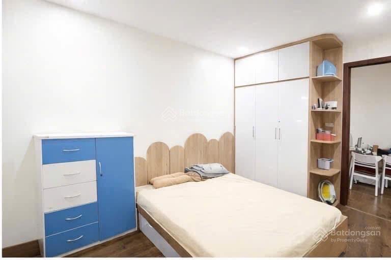 Chính chủ giảm ngay 200 triệu bán căn 69,9m hướng đông toà thăng long capital, có slot ô tô để hầm