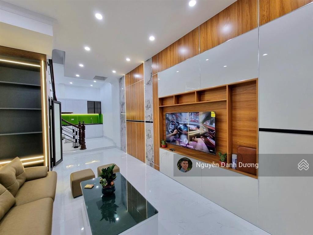 Bán nhà đẹp ở ngay  10 mét ra ô tô tránh  ngõ thông  ô tô đỗ cửa  nguyễn trãi  thanh xuân