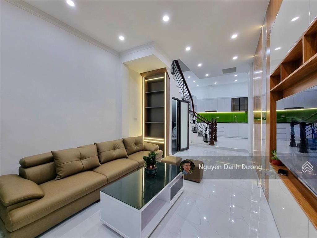 Bán nhà đẹp ở ngay  10 mét ra ô tô tránh  ngõ thông  ô tô đỗ cửa  nguyễn trãi  thanh xuân