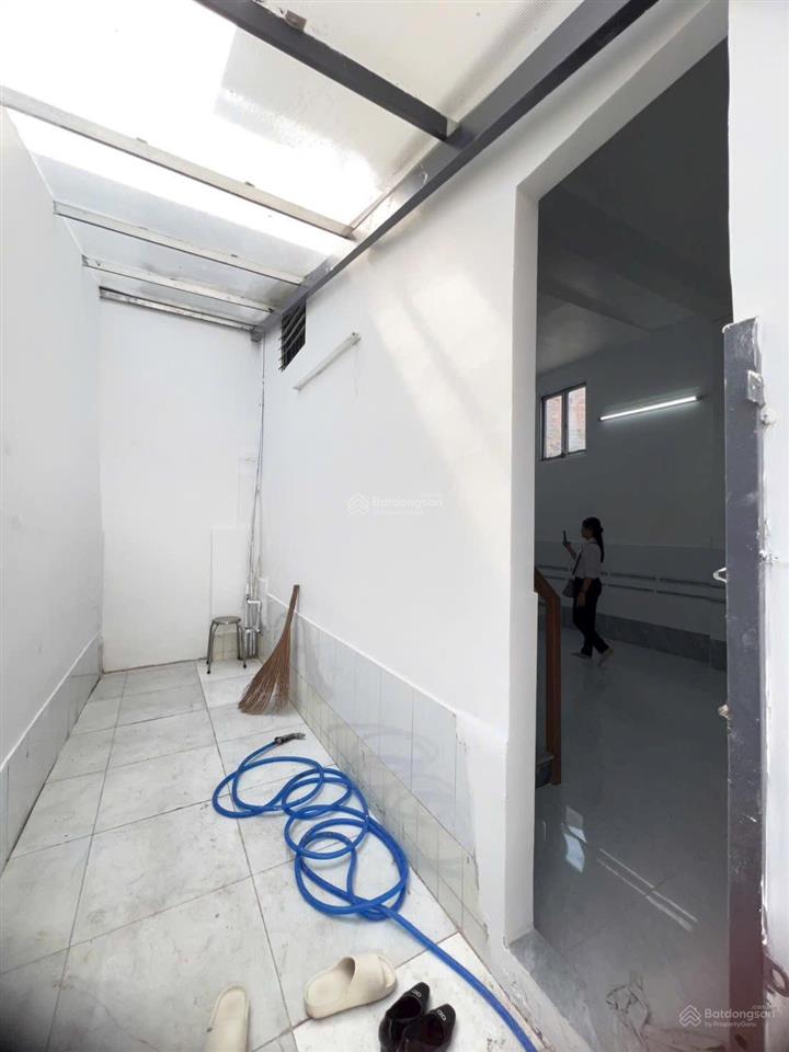 Tuấn hailongreal nhà lầu 4,3 tỷ lô nhì đường nguyễn bình gần co.op mart nguyễn bình gần huỳnh tấn p