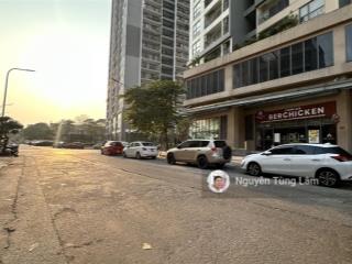 Siêu hiếm  đất phố nguyễn văn cừ 405m2 đường 4 ô  văn phòng khách sạn