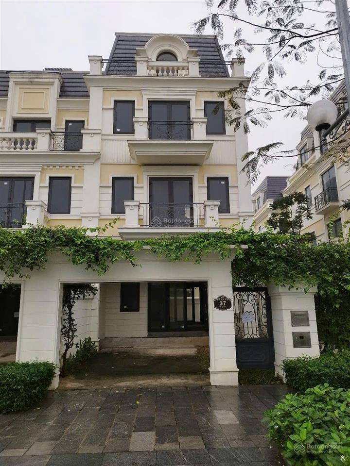 Cần bán căn liền kề góc, đường lớn 30m, trung tâm dự án, giá tốt để đầu tư đón sóng đường 3.5 và 70