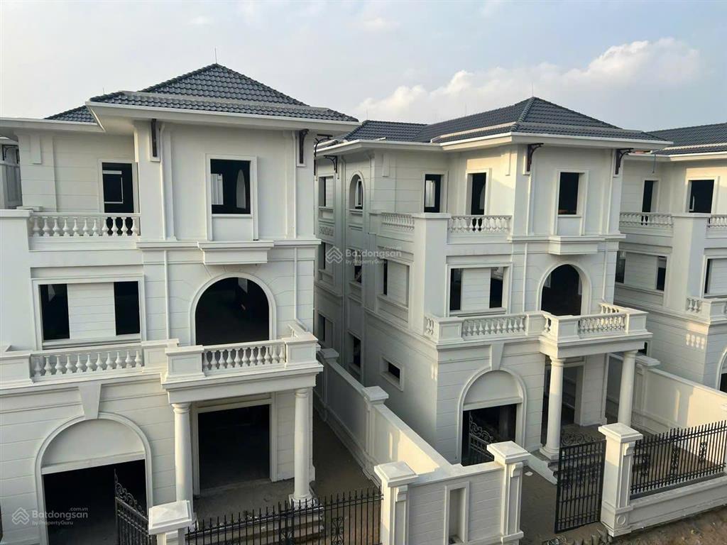 Tháng 4/2026! quỹ căn biệt thự vị trí đẹp, gần công viên, giá đầu tư đón sóng thông đường 3.5