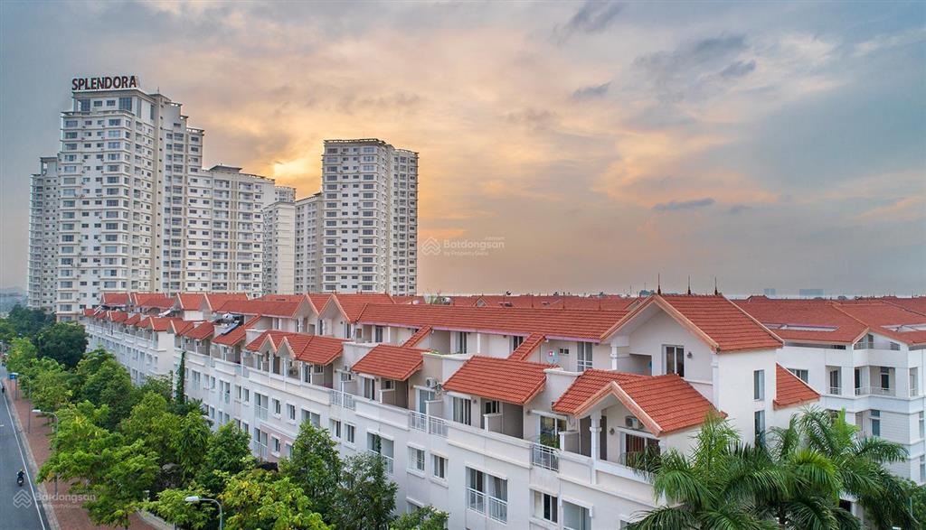 Hot! liền kề 102,6m2, hai mặt tiền, trục chính của dự án, full nội thất vào ở được luôn, giá tốt