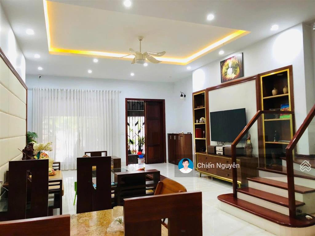 Hot! liền kề 90m2 full nội thất, view công viên, giá quá tốt để mua ở hay đầu tư đón sóng đường 70
