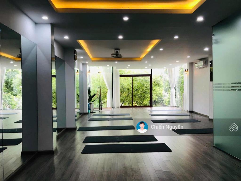Hot! liền kề 90m2 full nội thất, view công viên, giá quá tốt để mua ở hay đầu tư đón sóng đường 70