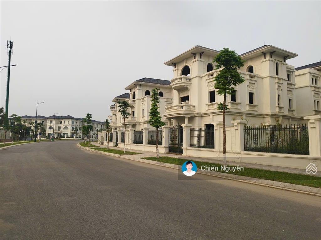 Giá đầu tư! biệt thự đơn lập 316,5m2, đường to 20,5m, hướng đông nam, vị trí đẹp không thể bỏ qua