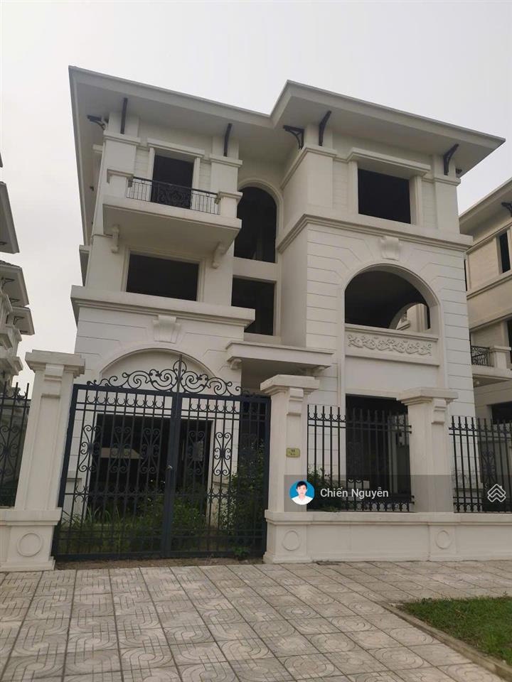 Giá đầu tư! biệt thự đơn lập 316,5m2, đường to 20,5m, hướng đông nam, vị trí đẹp không thể bỏ qua
