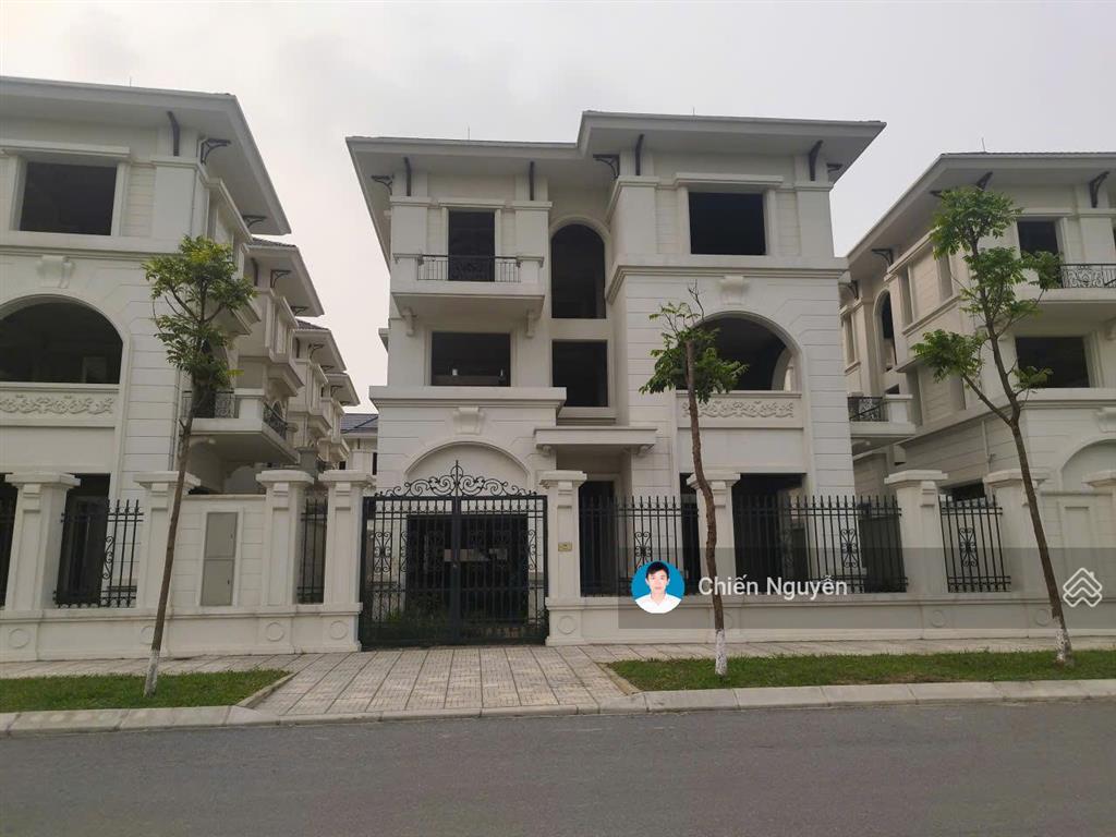 Giá đầu tư! biệt thự đơn lập 316,5m2, đường to 20,5m, hướng đông nam, vị trí đẹp không thể bỏ qua