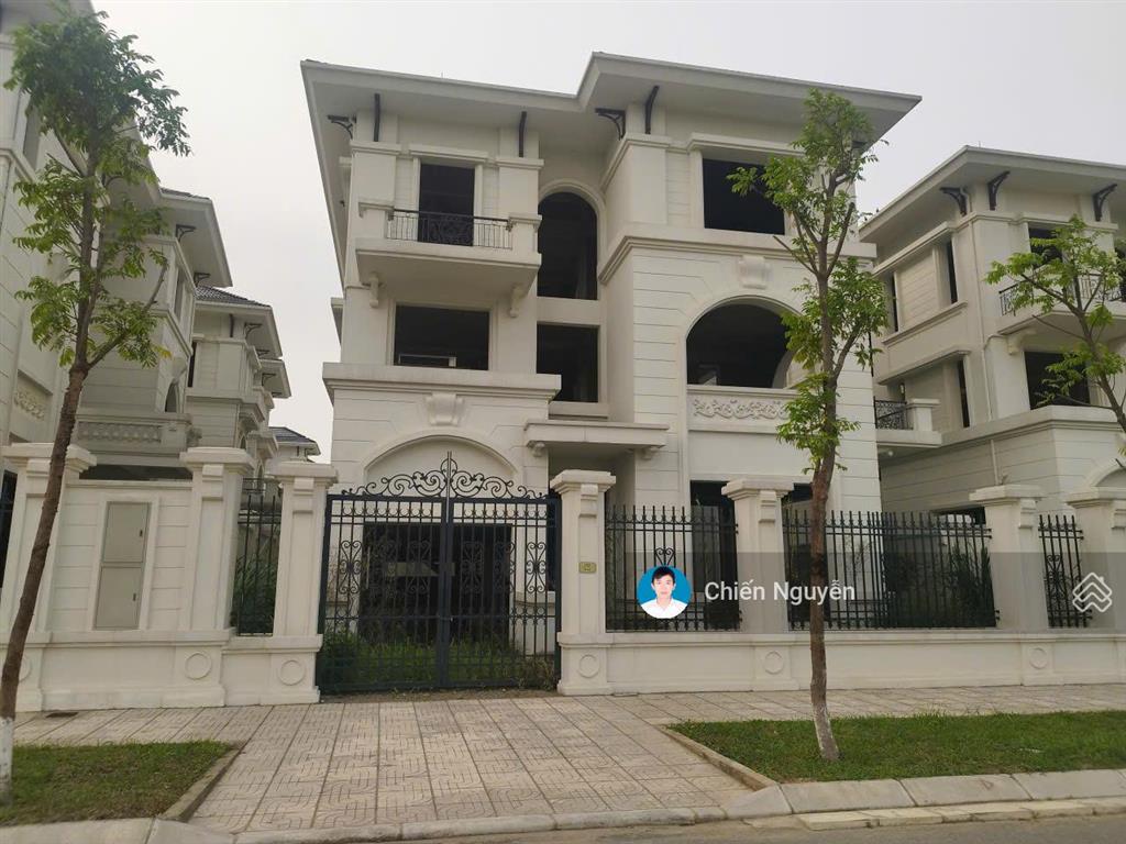 Giá đầu tư! biệt thự đơn lập 316,5m2, đường to 20,5m, hướng đông nam, vị trí đẹp không thể bỏ qua