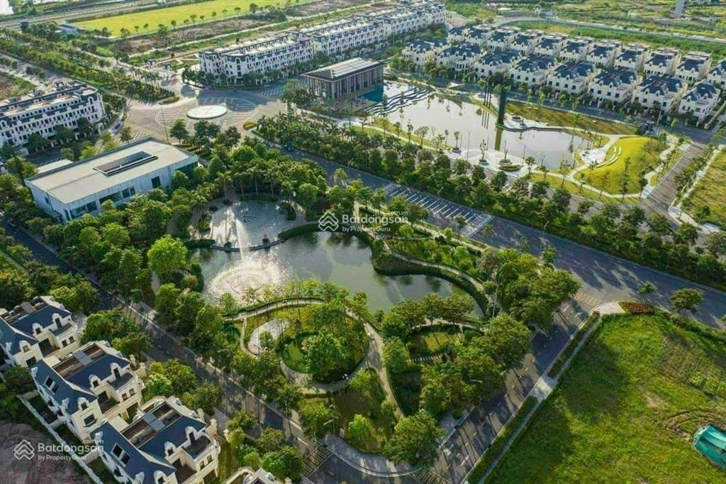 Biệt thự song lập 135m², vị trí đẹp, gần công viên trung tâm, gần trường học, giá tốt an lạc