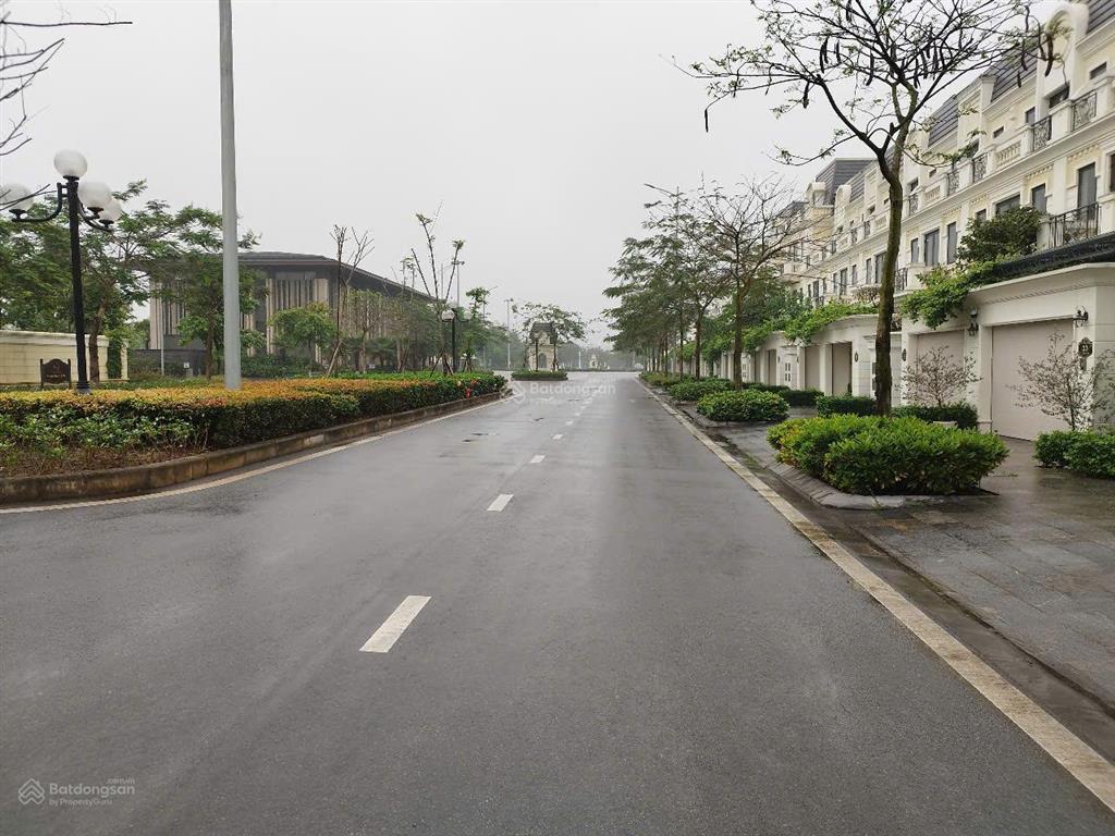 Cho thuê căn liền kề góc, đường lớn 30m, trung tâm dự án giá cho thuê giá hời dự án, cho thuê 5 năm