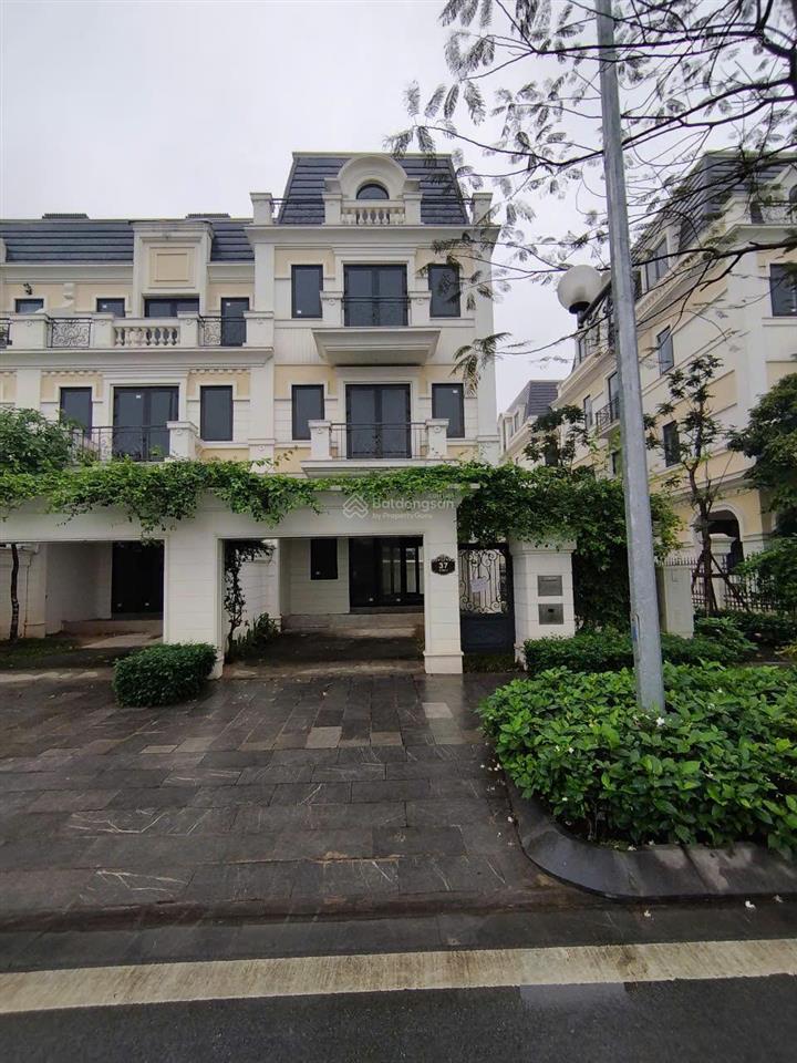 Cho thuê căn liền kề góc, đường lớn 30m, trung tâm dự án giá cho thuê giá hời dự án, cho thuê 5 năm
