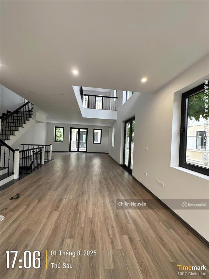 Cho thuê liền kề view công viên tại vân canh, thuận tiện kinh doanh