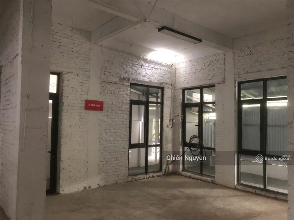 Cho thuê biệt thự xuân phương tasco, diện tích 150m2, đã hoàn thiện phù hợp làm kho và văn phòng