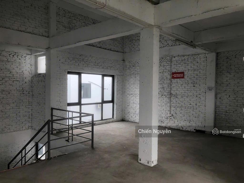 Cho thuê biệt thự xuân phương tasco, diện tích 150m2, đã hoàn thiện phù hợp làm kho và văn phòng