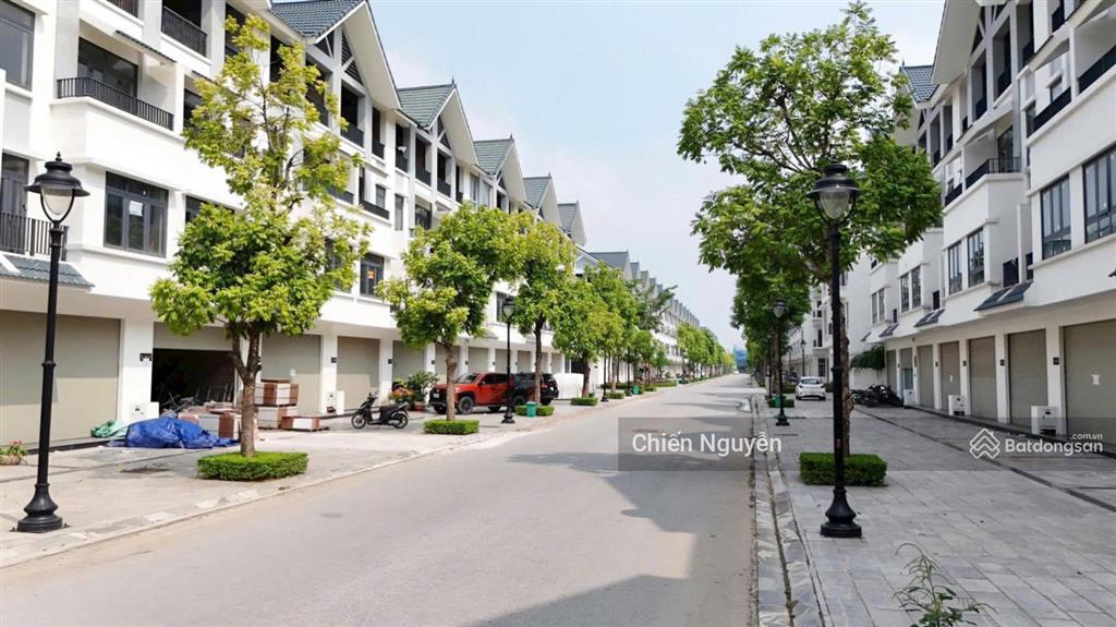 Cho thuê liền kề 100m2, đường 33m, hinode royal park, 8 triệu vnd, 100m2, giá rẻ, nhanh tay nào!