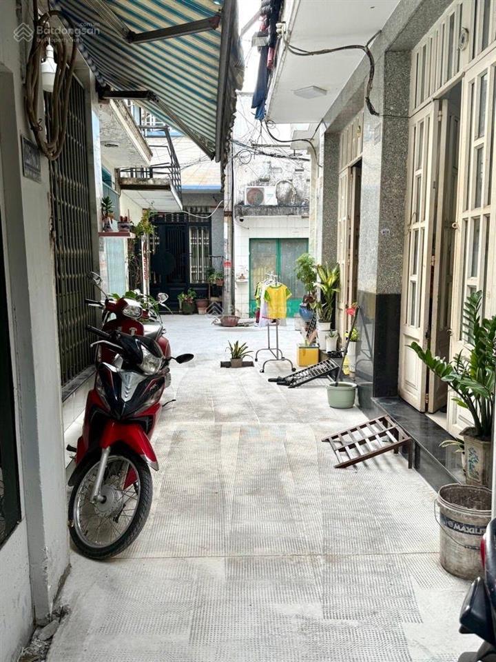 Nhà nát diện tích đẹp  nở hậu  phạm thế hiển  khu vực xây 4 tầng  70m2  giá 4.99 tỷ