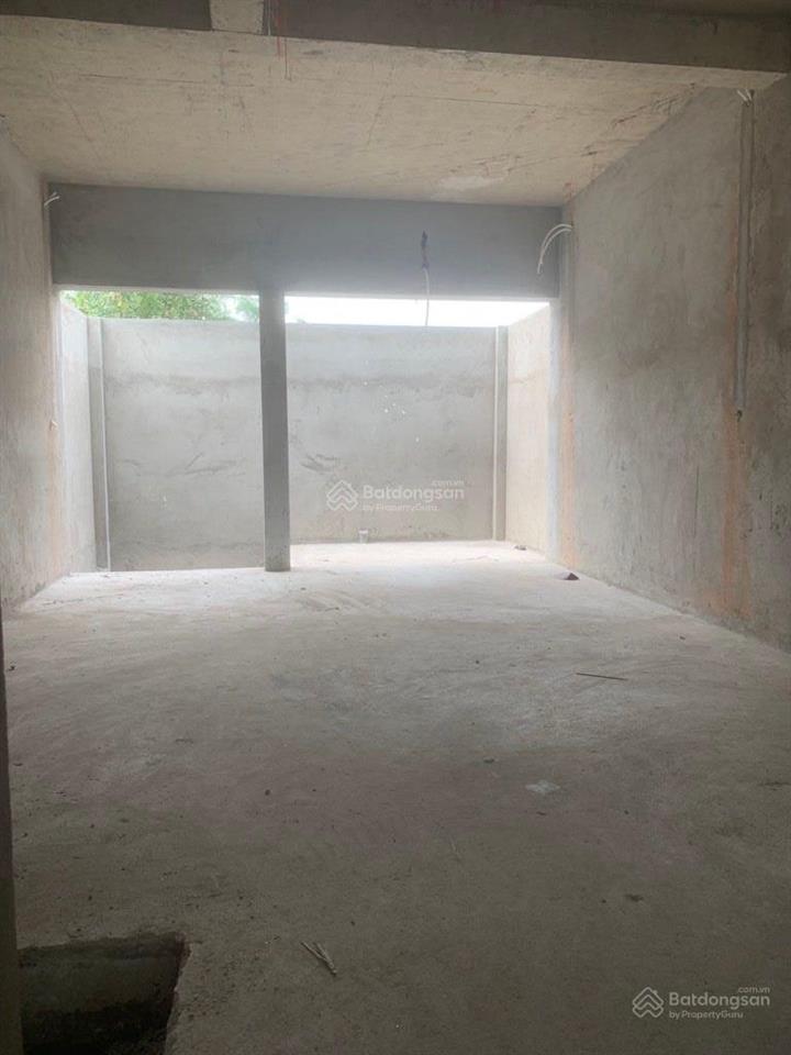Lvl phước kiển  8.2 tỷ, dt 80m2 5x16m, 4t 4pn 4wc. hxh, giao thô, hoàn thiện ngoài. design tự do