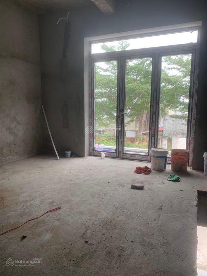 Lvl phước kiển  8.2 tỷ, dt 80m2 5x16m, 4t 4pn 4wc. hxh, giao thô, hoàn thiện ngoài. design tự do