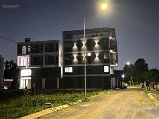 Nhà 4 tầng mới xây, 5pn, dt 52.3m2, đường oto, 4.47 tỷ. phường bình chiểu, thủ đức, sổ riêng