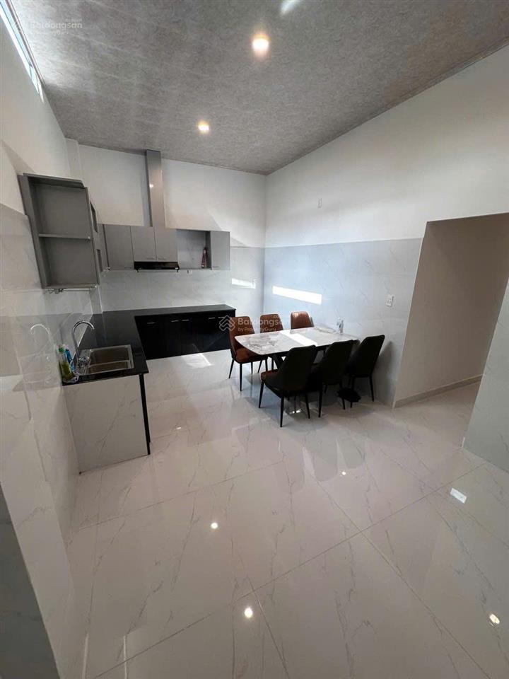 Tôi chính chủ cần bán nhà 2 tầng mặt tiền nguyễn công hoan, hòa an, cẩm lệ