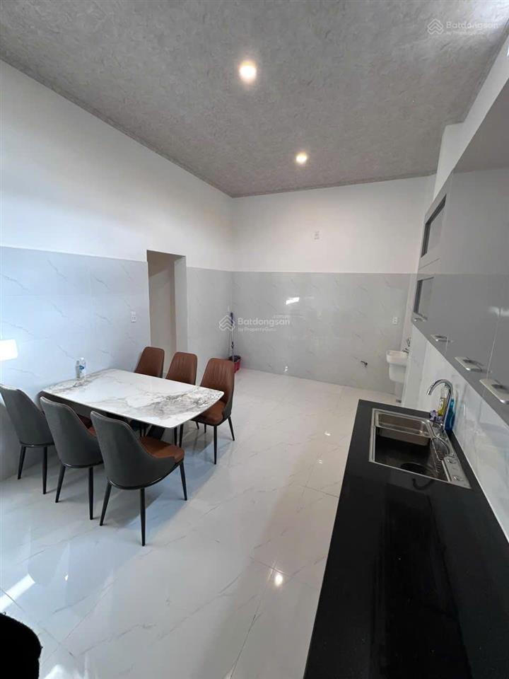 Tôi chính chủ cần bán nhà 2 tầng mặt tiền nguyễn công hoan, hòa an, cẩm lệ