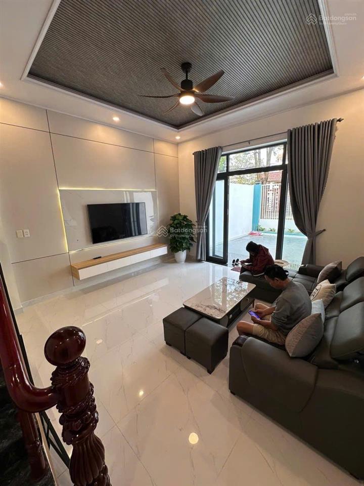 Tôi chính chủ cần bán nhà 2 tầng mặt tiền nguyễn công hoan, hòa an, cẩm lệ