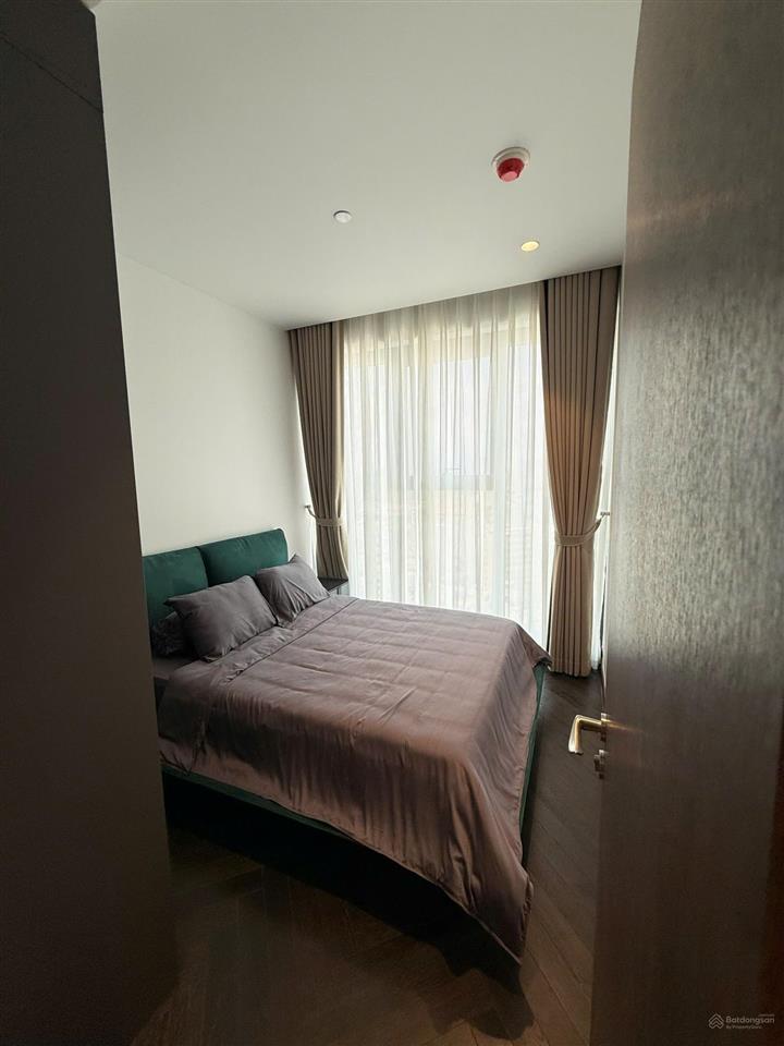Cho thuê 2pn  90m2  lancaster legacy, mặt tiền nguyễn trãi, quận 1.  0767 167 ***
