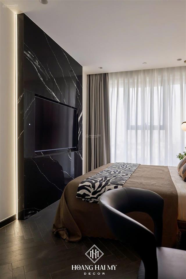 Chính chủ cho thuê 3pn  125m2 luxury tại lancaster legacy nguyễn trãi q1.  0767 167 ***