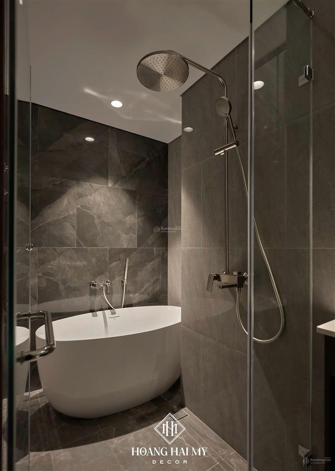 Chính chủ cho thuê 3pn  125m2 luxury tại lancaster legacy nguyễn trãi q1.  0767 167 ***