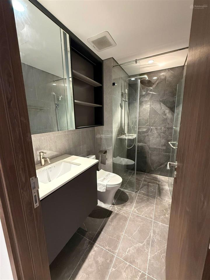 Chính chủ cho thuê 1pn  54m2 full nội thất tại lancaster legacy nguyễn trãi q1.  0767 167 ***