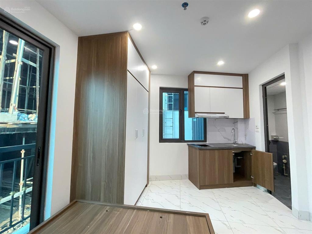 Bán chdv (ccmn 24 phòng) dòng tiền 100 triệu ôtô, cạnh đh tài nguyên đường phú diễn 81m2  21.5 tỷ