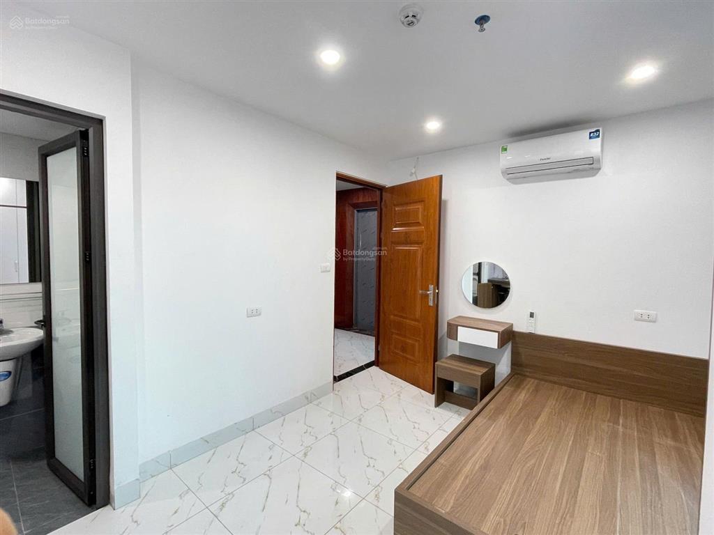 Bán chdv (ccmn 24 phòng) dòng tiền 100 triệu ôtô, cạnh đh tài nguyên đường phú diễn 81m2  21.5 tỷ