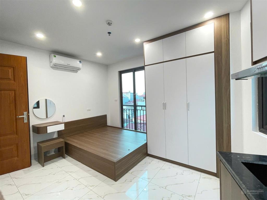 Bán chdv (ccmn 24 phòng) dòng tiền 100 triệu ôtô, cạnh đh tài nguyên đường phú diễn 81m2  21.5 tỷ