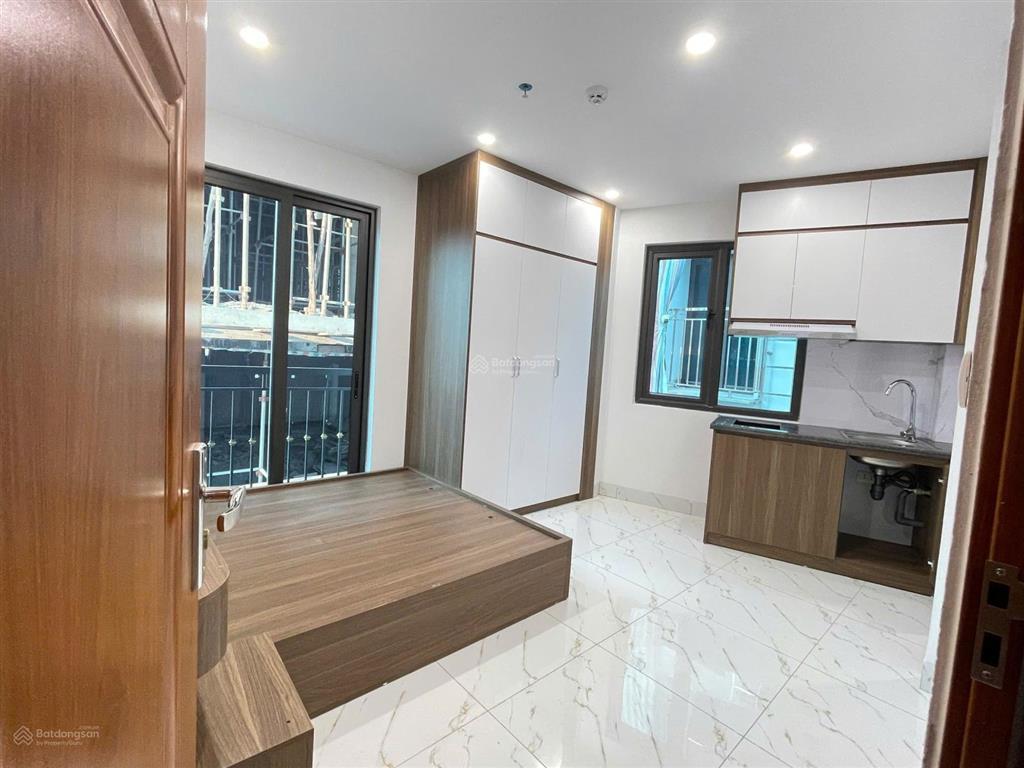 Bán chdv (ccmn 24 phòng) dòng tiền 100 triệu ôtô, cạnh đh tài nguyên đường phú diễn 81m2  21.5 tỷ