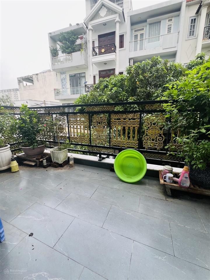 Nhà mới 64m2 hẻm nhựa 8m xe hơi thông 4 tầng full nội thất giá 8 tỷ phạm văn chiêu