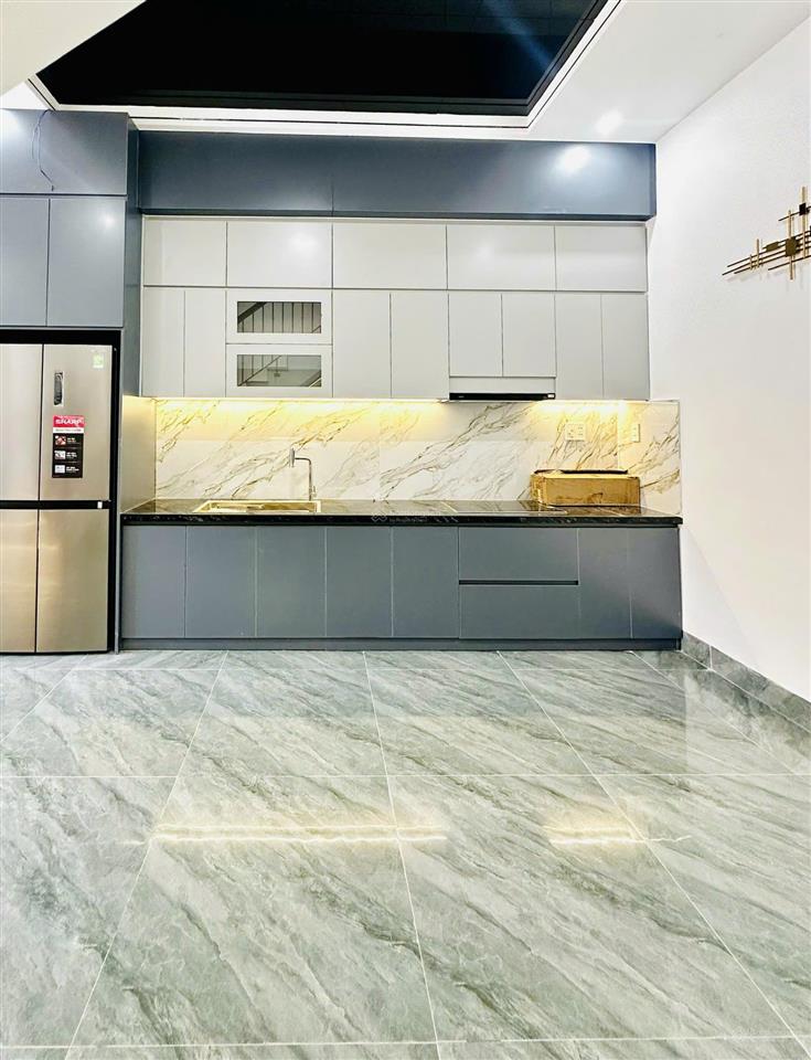 Tôi chính chủ cần bán nhà 3 tầng kiệt 814 trường chinh, hòa phát, cẩm lệ